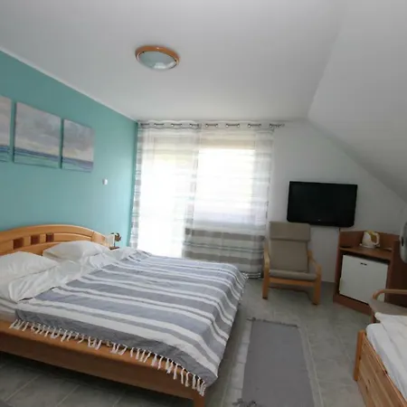 Mozer Wellness Vendeghaz Guest house