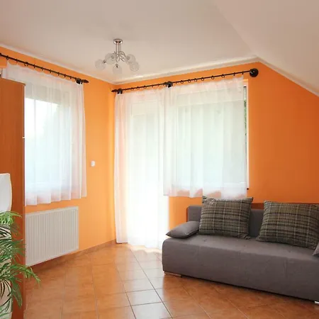 Mozer Wellness Vendeghaz